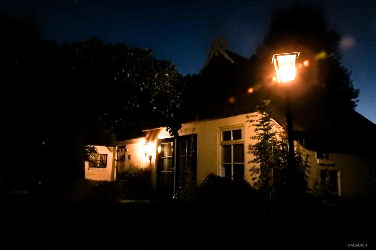 The Wee White Hoose Bed & Breakfast Oosternijkerk Bagian luar foto